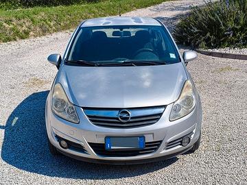Opel Corsa 1.2 80cv Benzina
