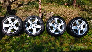 4 cerchi con Pirelli Cinturato P7 205/50 R17