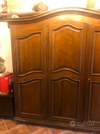 Armadio noce massello