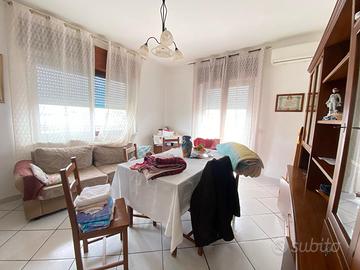 Trilocale 100MQ 3'Piano Pressi Lidl MAV347