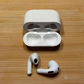 Apple AirdPods 3 originali + cover e cavo