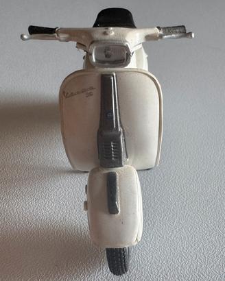 Modellismo Vespa 50 Special