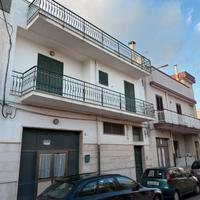 Casa indipendente con locale e terrazzo Rutigliano