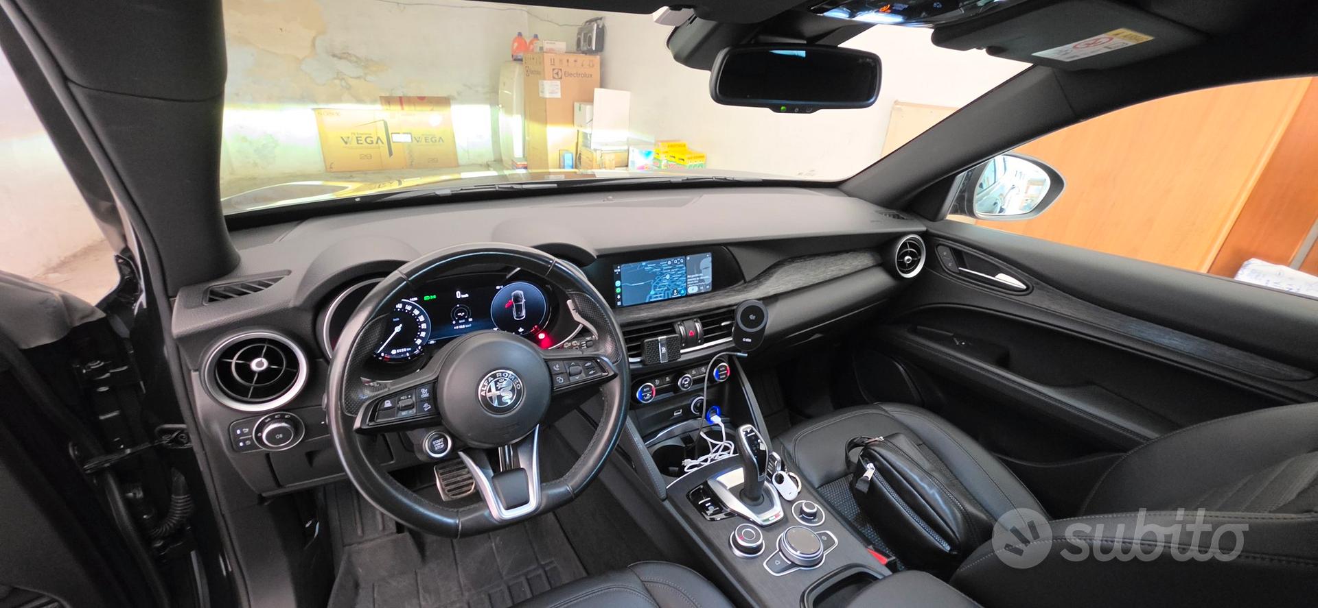 Alfa Romeo Stelvio 2023 photo 2