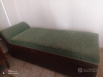 dormeuse con capiente baule