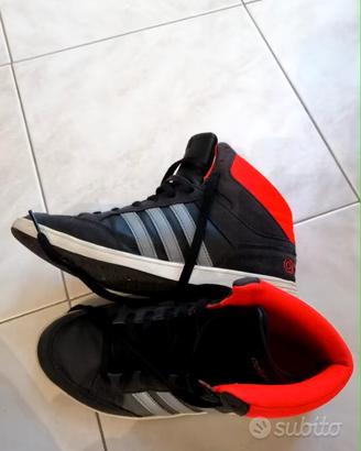 Scarpe Adidas alte 