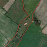 Terreno agricolo con oliveto e casa in cos