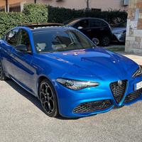 Alfa Romeo Giulia 2.2 jtdm 210CV AT8 AWD Q4 Veloce