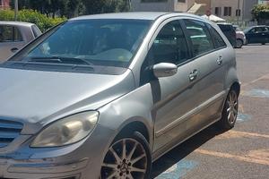 Mercedes classe b 170 benz/gpl