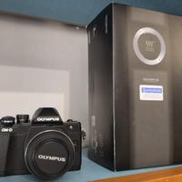 Olympus OM-D E-M10 Mark II kit + obiettivo 14-42ED