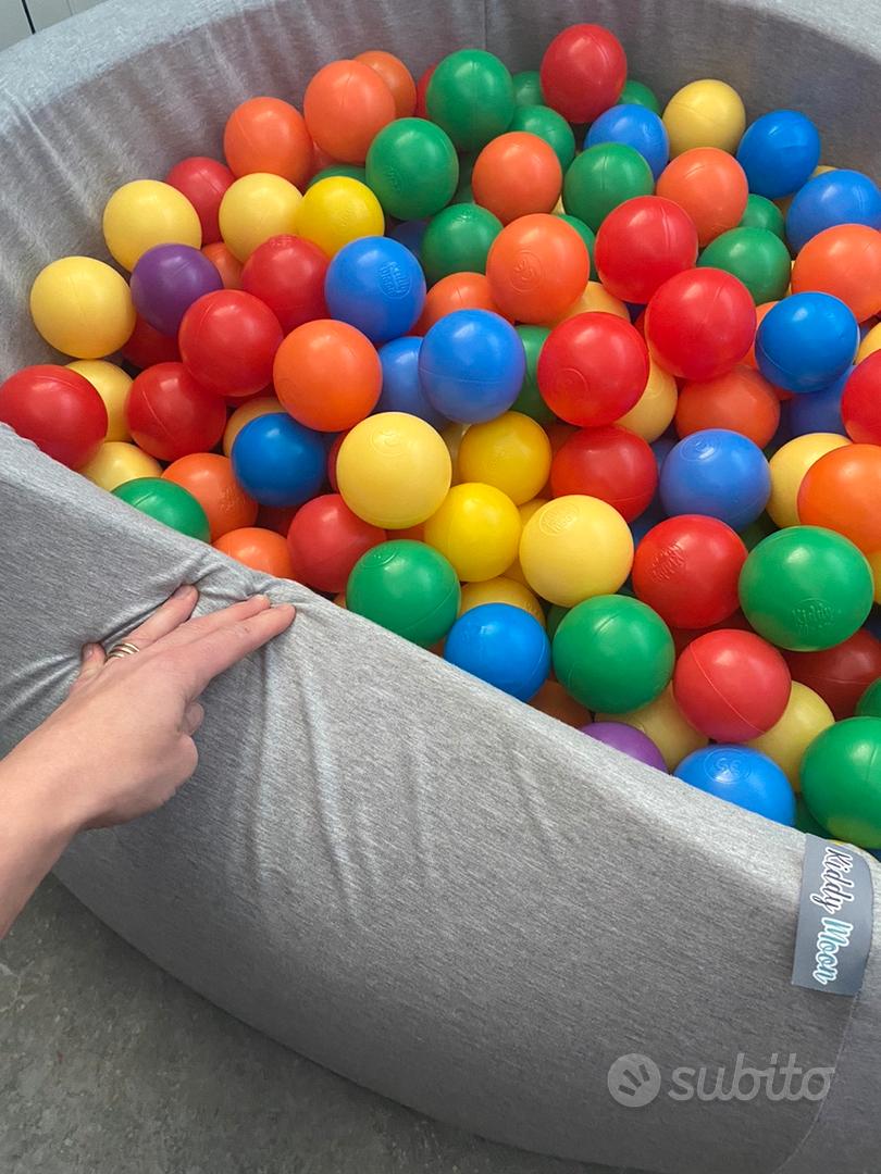 Piscina di palline colorate (circa 200 palline) - Tutto per i bambini In  vendita a Varese