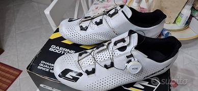 scarpe bici gaerne tuono e northwave core plus
