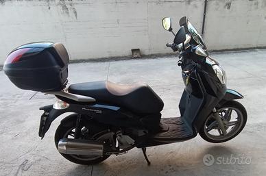 Scooter Malaguti Password 250 usato