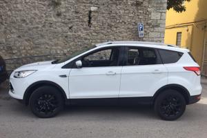 FORD KUGA 2.0 TDCi 150 CV AWD – 2015 – 180.000 km