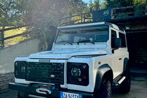 Land rover defender 90 TD5