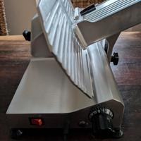 affettatrice elettrica 