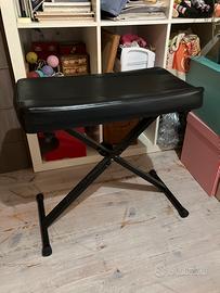 Seduta per pianoforte o alto/ sedia