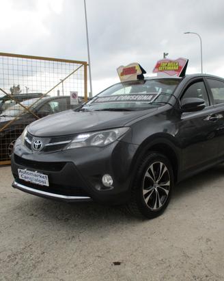 Toyota RAV 4 2.0 D-4D 4WD Lounge MOLTO BELLA