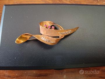 Spilla vintage anni '50 in oro giallo 18 K 