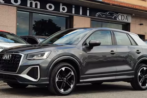 AUDI Q2 Q2 S Line 30TDI *PROMO 2000