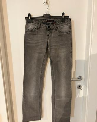 Jeans Guess taglia 27 US / 40 IT grigi