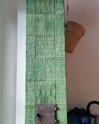 Stufa in Maiolica in Stile Antico Funzionante