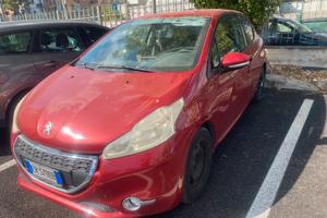 Peugeot 208, 1.2 benzina , 113.000 km