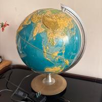 Mappamondo vintage con rilievi anni ‘70-‘80