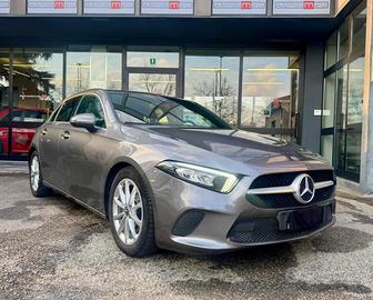MERCEDES-BENZ A 180 Classe A - *SPORT* AUTOMATIC
