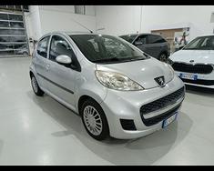 PEUGEOT 107 1.0 68CV 5p Sweet Years
