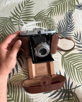 Macchina fotografica Zeiss Nettar vintage