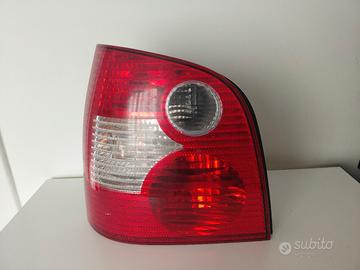 Luci posteriori sinistro Volkswagen polo 2003
