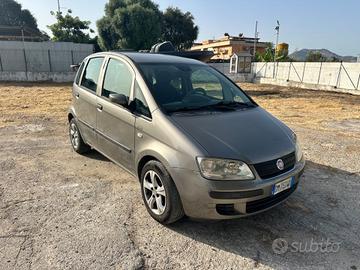Fiat Idea 1.3 Multijet 16V 70 CV BlackLabel