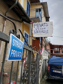 Casa indipendente con giardino