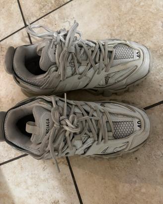 balenciaga track