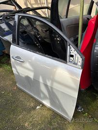 Porta sportello destro anteriore Lancia y 4 porte