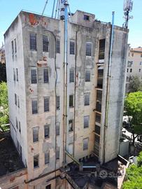 Immobile in asta di 1354 m² con più di 5 locali a 