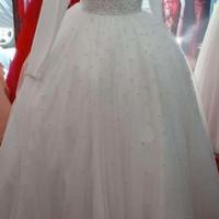 Abito da sposa fatto a mano