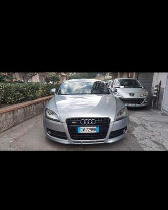 Audi TT 1.8. anno 2009