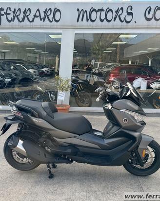 voge sr4 max nuovo pronta consegna