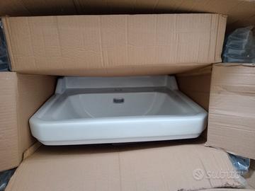 LAVABO IN STILE INGLESE