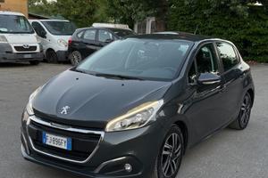 Peugeot 208 PureTech 82 5 porte Allure