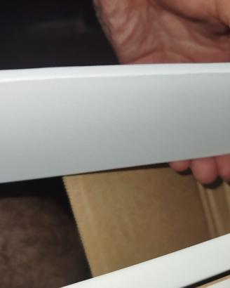 battiscopa  di legno bianco 117 metri