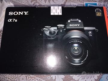 Fotocamera mirrorless Sony a7 III + Obiettivo