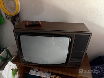 Televisore antico