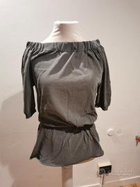 blusa con effetto metallizzato delicato di AbSoul