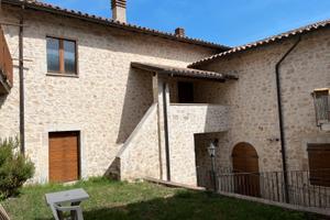 Frazione di Cascia appartamento ristrutturato