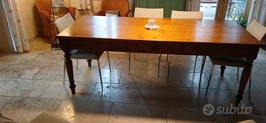 tavolo  in legno  castagno