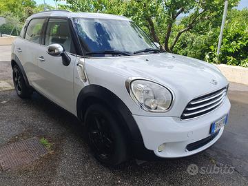 MINI COUNTRYMAN D