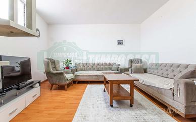 3 locali ristrutturato con posto auto senza spese